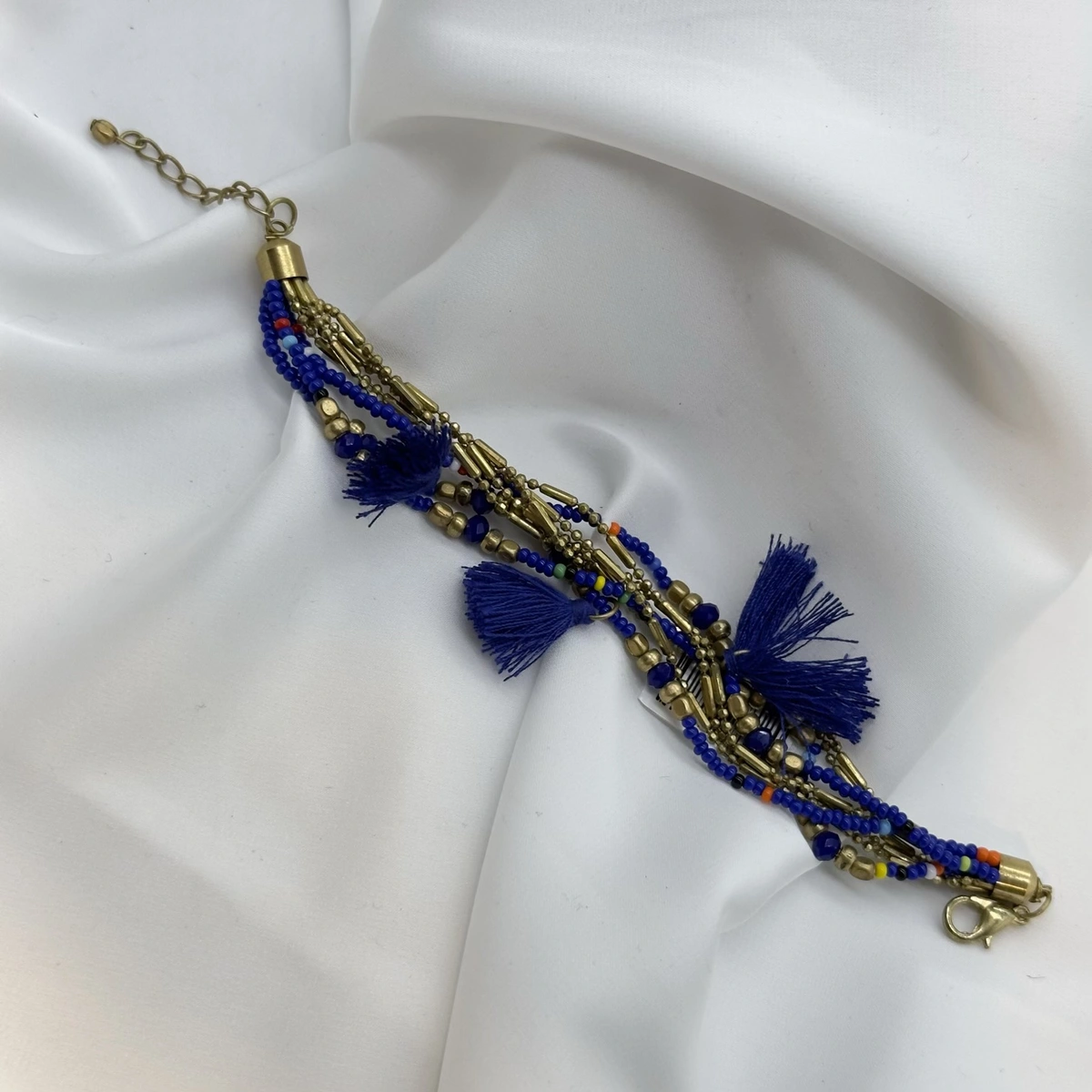 دستبند منجوقی ابی