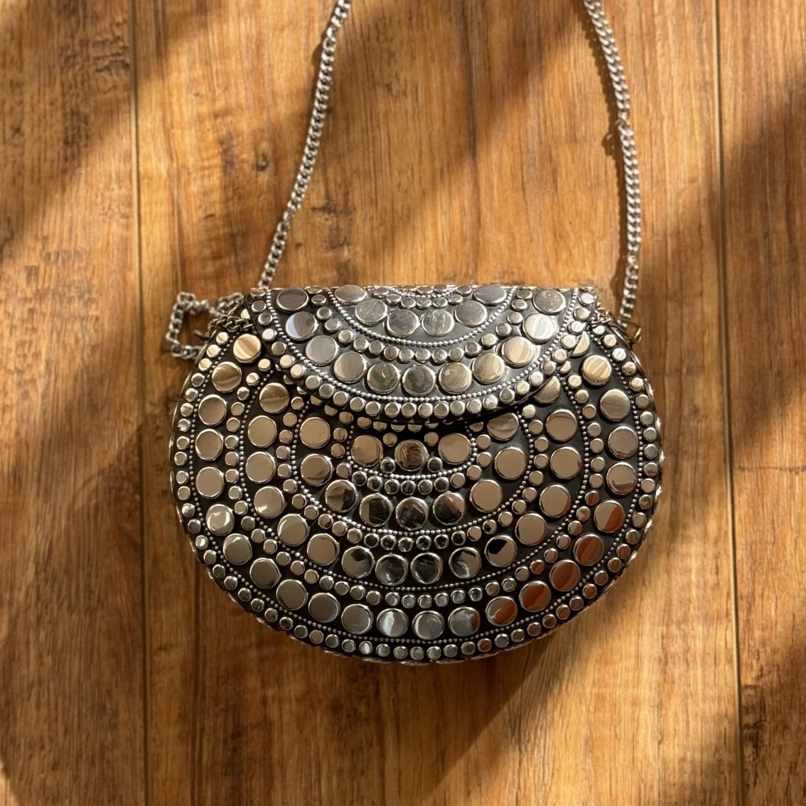 کیف برنجی c11