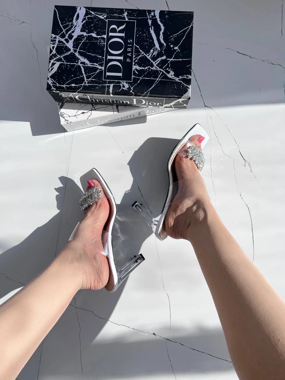سندل طلقی اردکی نگین هزار پا، مدل آسو