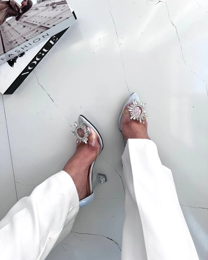 کفش طلقی نگین خورشیدی ، مدل آوینار