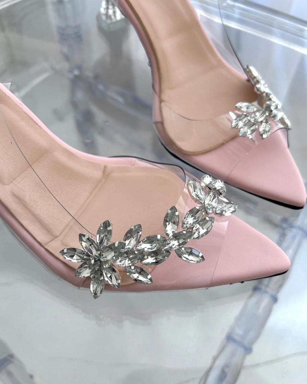 صندل طلقی پاشنه شیشه ای ، مدل شاهیکا