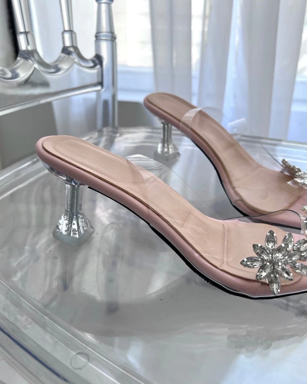 صندل طلقی پاشنه شیشه ای ، مدل شاهیکا