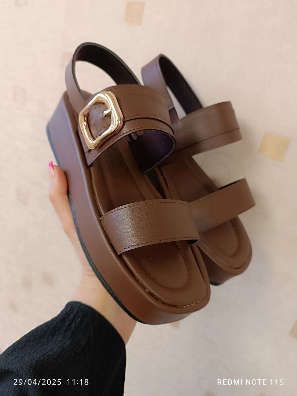 صندل لژدار حراج ، مدل تک سگک