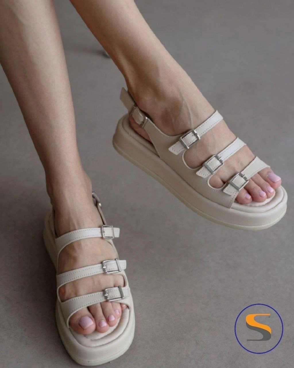 صندل لژدار حراج ، مدل لوکاس