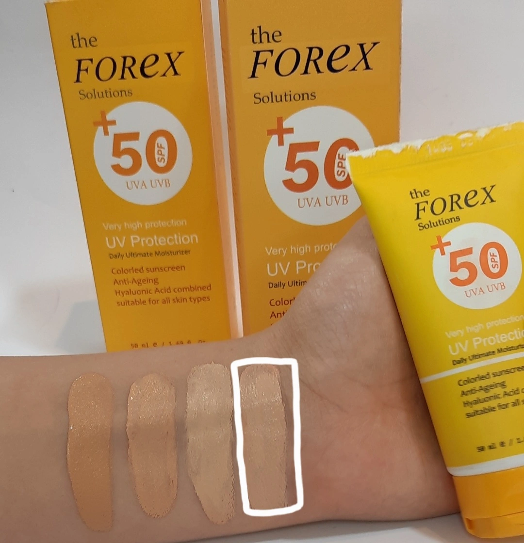 کرم ضد افتاب SPF50 بژ روشن فارکس F1