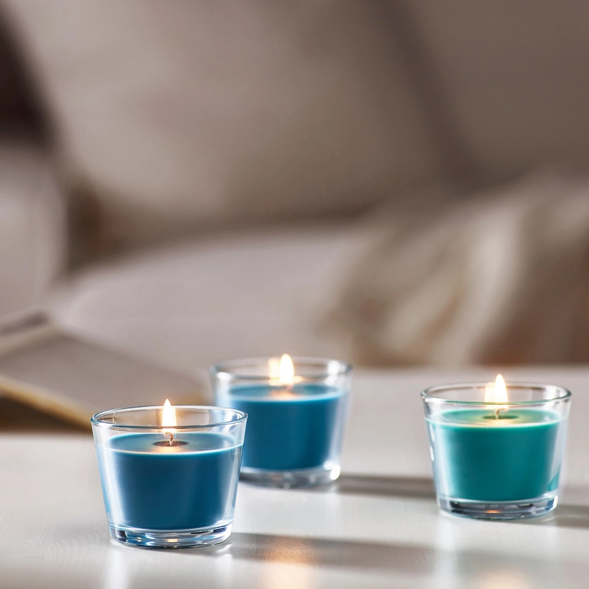 شمع معطر فیروزه ای IKEA مدل BRÄCKA