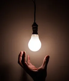 عیب یابی: لامپ LED روشن می شود و بلافاصله خاموش می شود